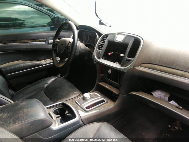 2C3CCAKG4GH261775 Chrysler 300 300c