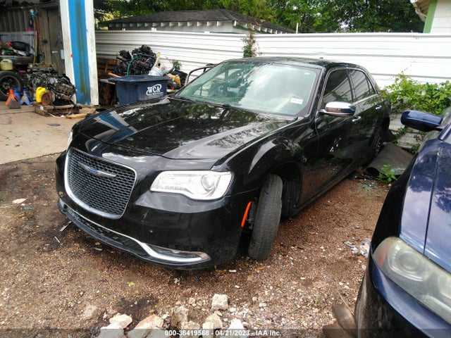 2C3CCAKG4GH261775 Chrysler 300 300c