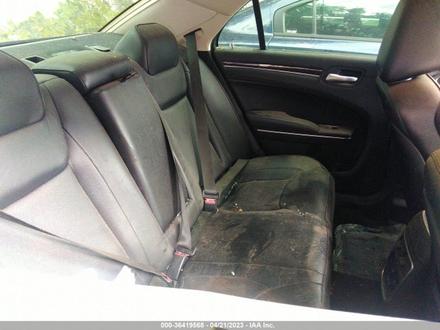 2C3CCAKG4GH261775 Chrysler 300 300c