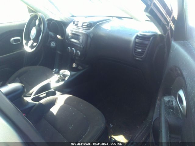 KNDJN2A27F7114479 KIA Soul Base