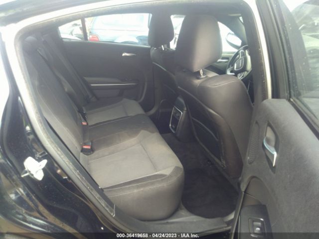 2C3CDXHG2FH863371 Dodge Charger Sxt