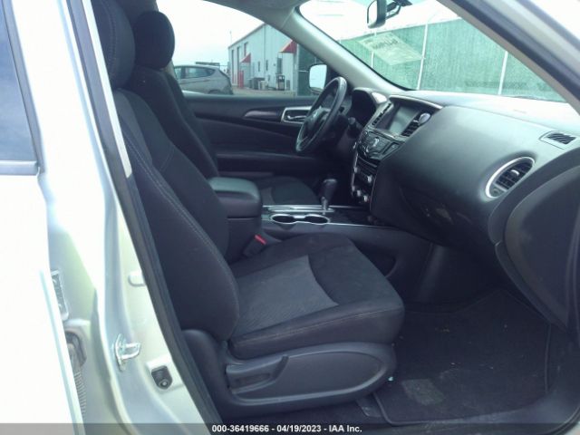 5N1DR2MN9JC651700 Nissan Pathfinder Sv