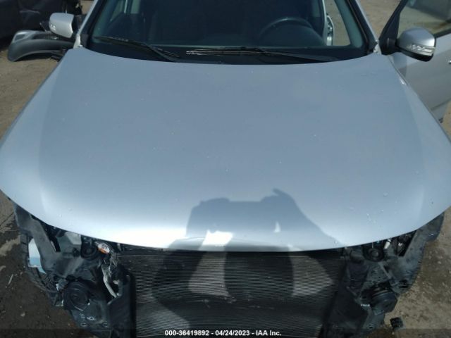 5XYKT3A63EG483215 KIA SORENTO LX
