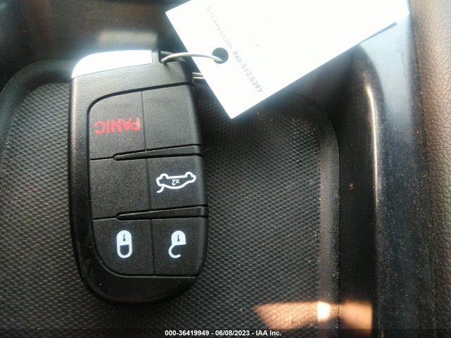 2019 DODGE CHARGER SXT VIN: 2C3CDXBG8KH715096