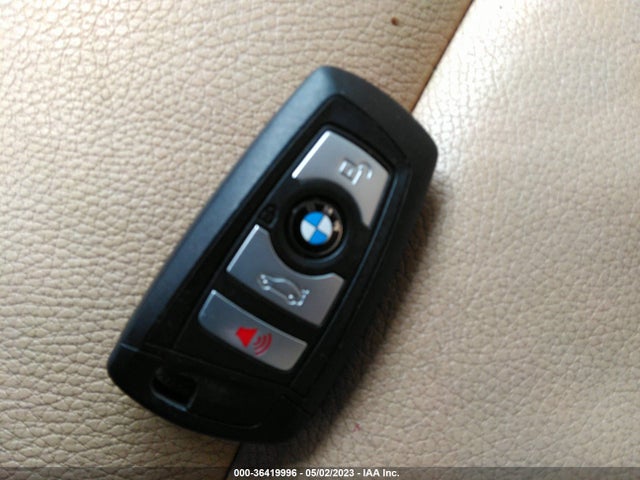 BMW 5 Series 528i Xdrive 2015 WBA5A7C53FD627793 Image 11