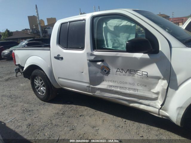 1N6AD0ERXHN725925 Nissan Frontier Sv V6