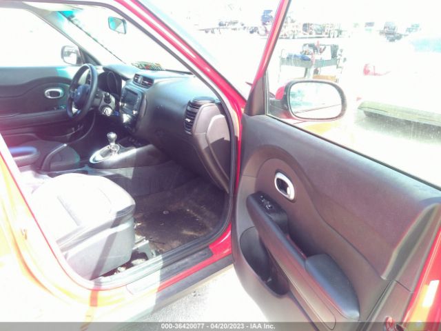 KNDJP3A59J7504731 KIA SOUL +
