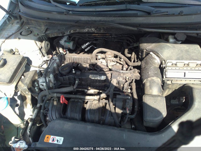2015 HYUNDAI SONATA 2.4L SE VIN: 5NPE24AF8FH001502