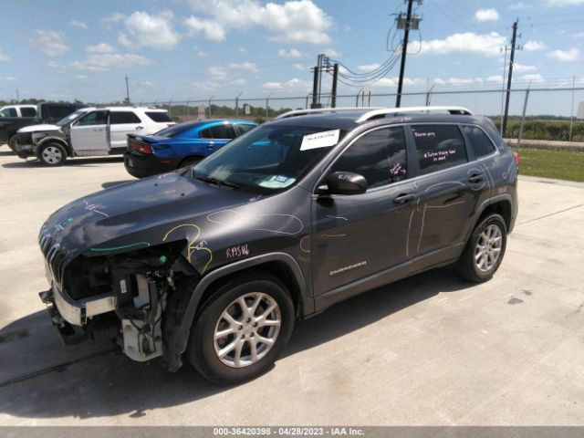 1C4PJLCS7GW177887 Jeep Cherokee Latitude