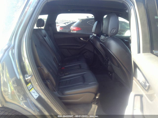 WA1LAAF77JD036213 Audi Q7 Premium Plus
