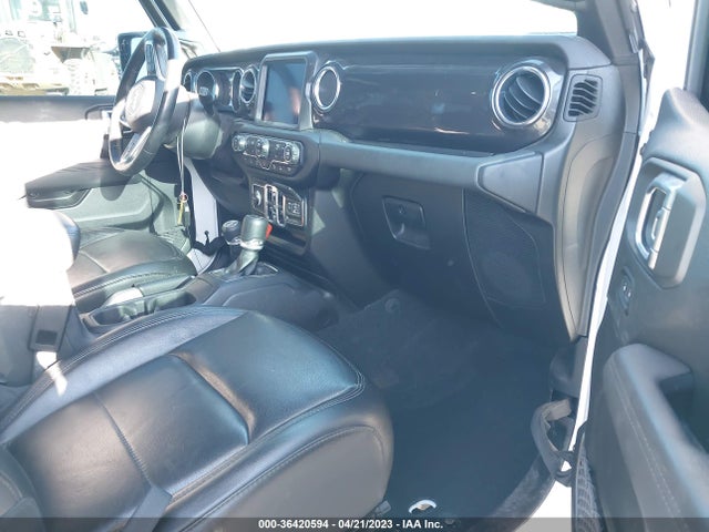 1C4HJXEN3MW606439 Jeep Wrangler Unlimited Sahara Altitude
