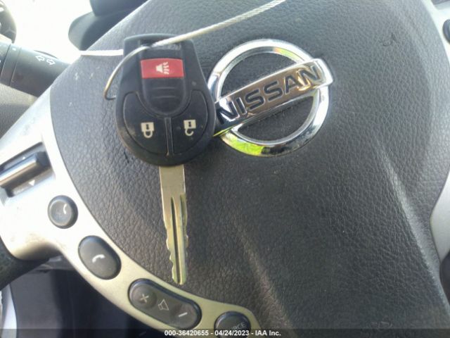 JN8AS5MT2EW621863 Nissan Rogue Select S
