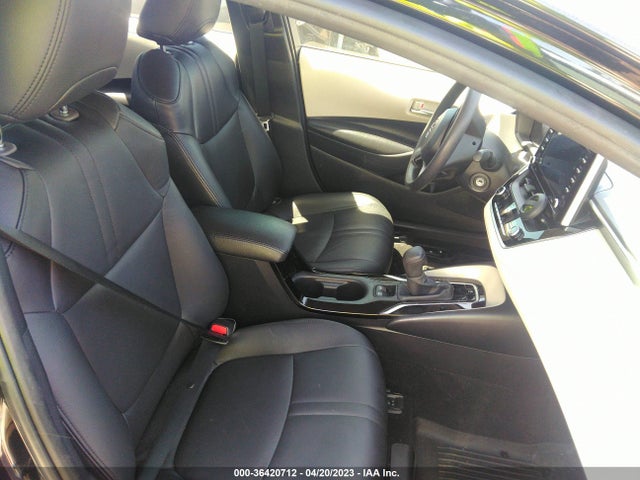 2021 TOYOTA COROLLA LE VIN: JTDEPMAE1MJ164733