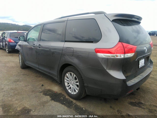 2011 TOYOTA SIENNA XLE AAS/XLE/LTD VIN: 5TDYK3DC2BS072255