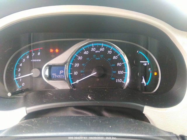 2011 TOYOTA SIENNA XLE AAS/XLE/LTD VIN: 5TDYK3DC2BS072255