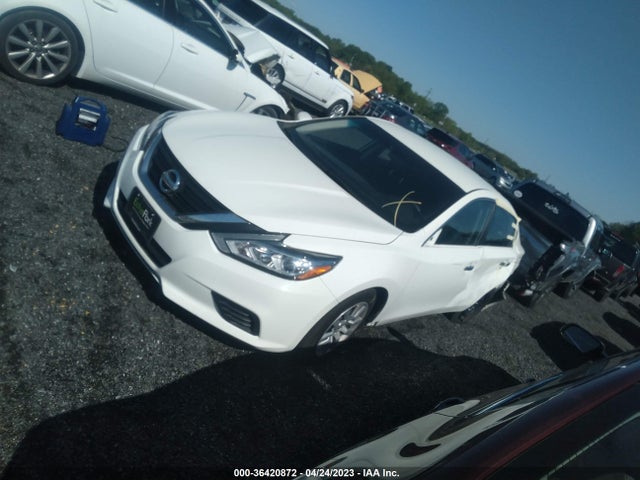 Nissan Altima 2.5 S 2018 1N4AL3AP6JC241687 Image 2