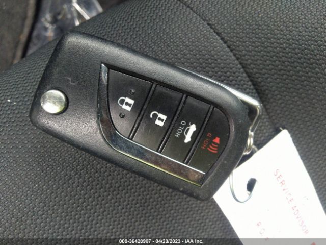 5YFEPRAE9LP059901 Toyota COROLLA LE