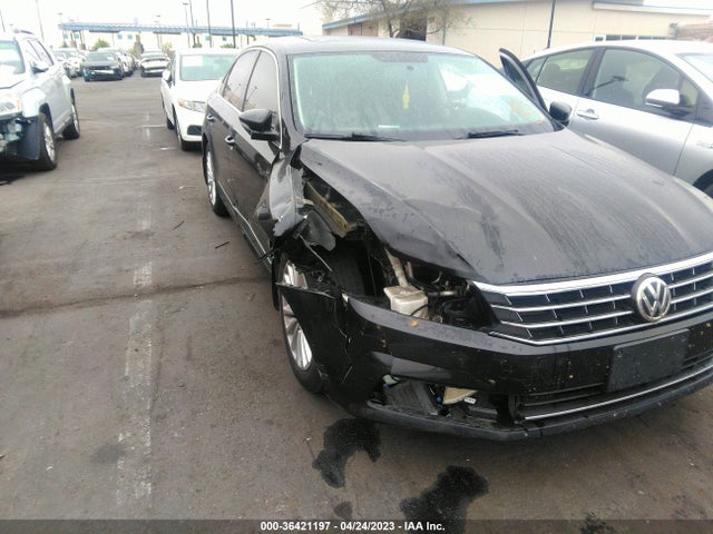 1VWBT7A34HC047203 Volkswagen Passat 1.8t Se