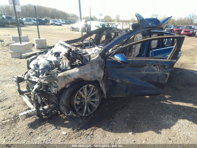 Chrysler 200 Limited 2015 1C3CCCAB2FN558762 Image 2