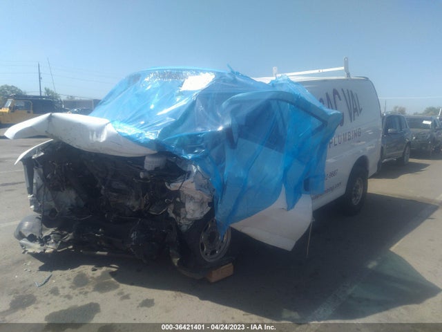 Chevrolet EXPRESS CARGO VAN 2015 1GCWGFCG1F1287062 Image 2
