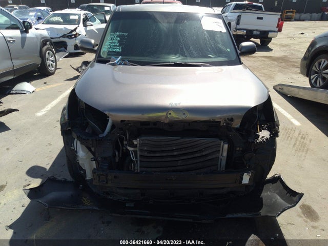 KIA Soul Base 2016 KNDJN2A27G7273701 Image 8