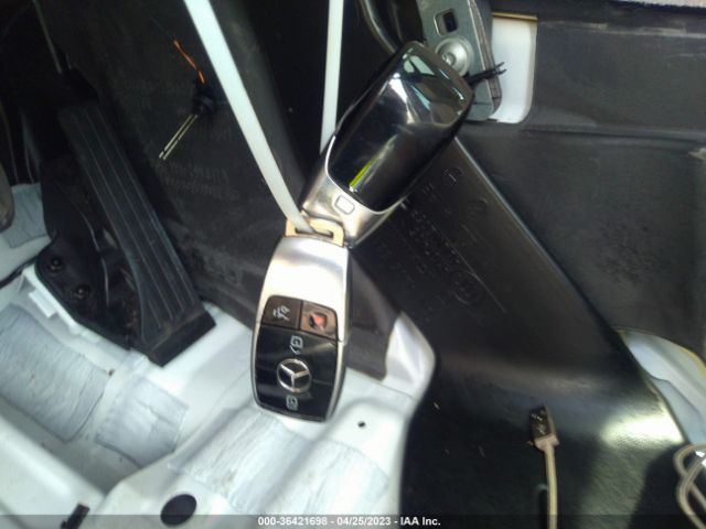 WDDZF4JB3HA163136 Mercedes-Benz E-class E 300