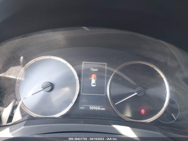 Lexus Is Is 300 2018 JTHBA1D26J5062691 Image 8