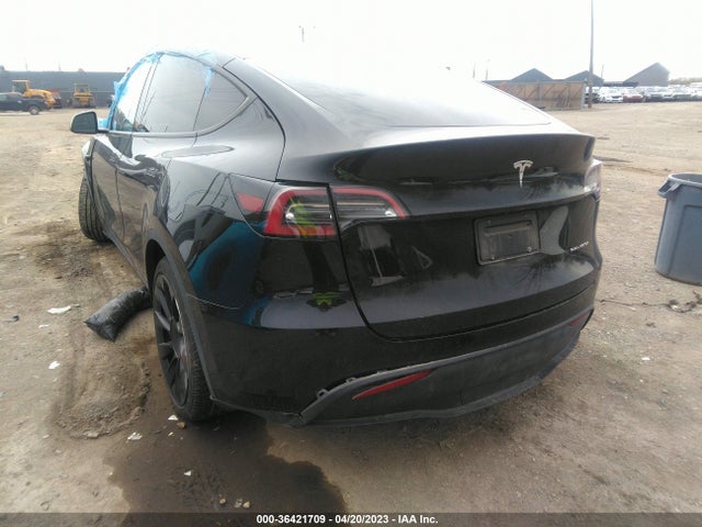 7SAYGDEE3NF445287 Tesla Model Y Long Range