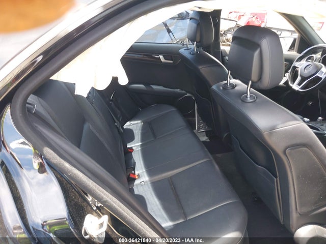 2013 MERCEDES-BENZ C-CLASS C 300 VIN: WDDGF8AB8DG077181