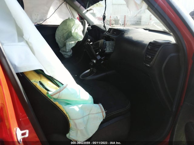 KIA SOUL + 2015 KNDJP3A54F7761979 Image 6