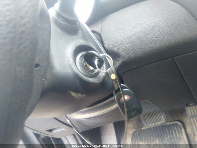 2013 HYUNDAI ELANTRA GT VIN: KMHD35LE7DU050742