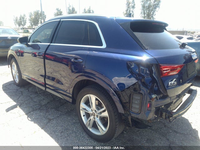 WA1DECF3XM1068421 Audi Q3 S Line Premium