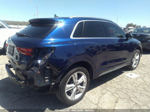 WA1DECF3XM1068421 Audi Q3 S Line Premium