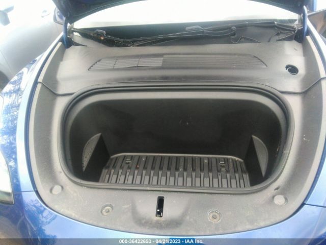 5YJYGDEF0LF003263 Tesla Model Y Long Range
