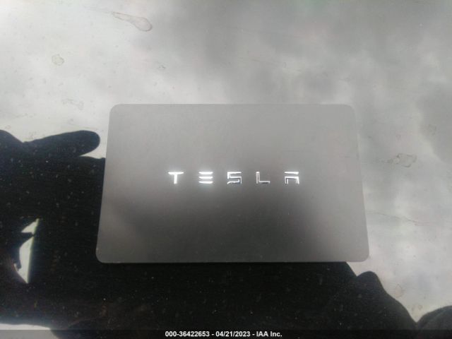 5YJYGDEF0LF003263 Tesla Model Y Long Range