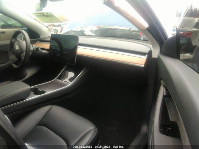5YJYGDEF0LF003263 Tesla Model Y Long Range