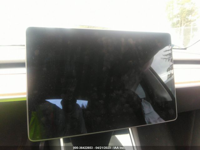 5YJYGDEF0LF003263 Tesla Model Y Long Range