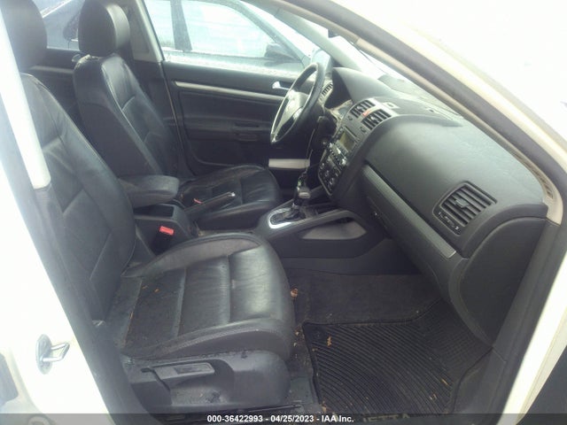 2006 VOLKSWAGEN JETTA SEDAN 1.9L TDI VIN: 3VWDT71K46M780282