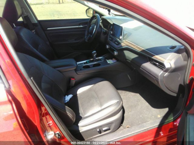 1N4BL4FV7KC176495 Nissan Altima 2.5 Platinum