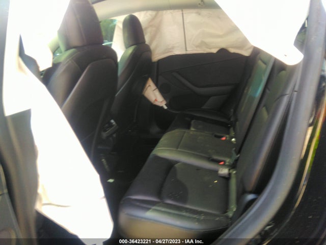 Tesla Model Y Long Range 2021 5YJYGDEE5MF218047 Image 8