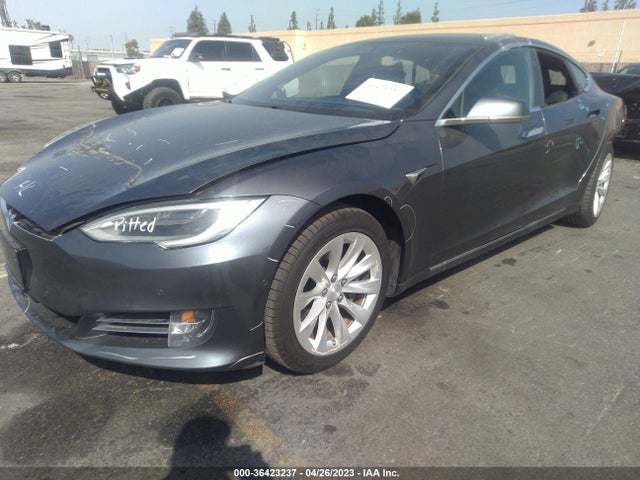 Tesla Model S 75d/100d/p100d 2018 5YJSA1E28JF294174 Image 2