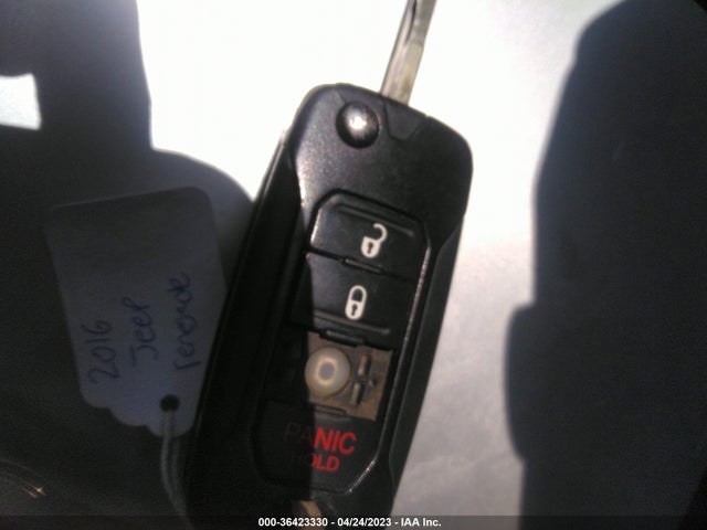 ZACCJABW1GPC44696 Jeep Renegade Latitude