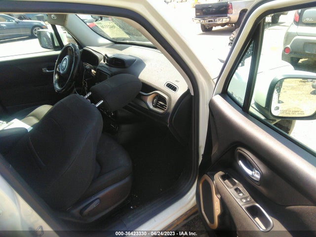 ZACCJABW1GPC44696 Jeep Renegade Latitude