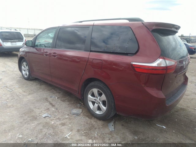 Toyota SIENNA LE 2017 5TDKZ3DC3HS895500 Image 4