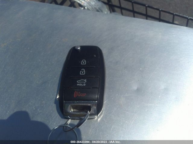 KNAGM4A72F5664847 KIA Optima Lx