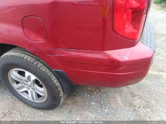 2005 HONDA PILOT EX-L VIN: 5FNYF18585B054114