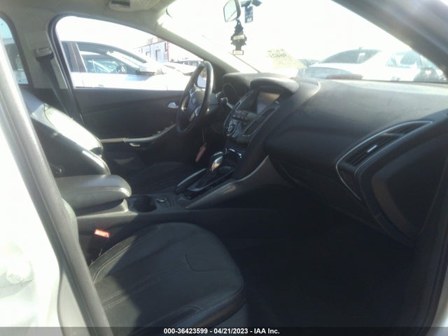 Ford Focus Titanium 2014 1FADP3J24EL118336 Image 7