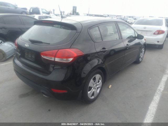 KNAFK5A80G5638880 KIA Forte 5-door Lx