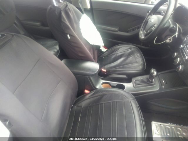 KNAFK5A80G5638880 KIA Forte 5-door Lx
