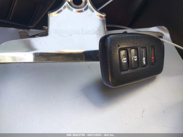 Lexus IS 350 2014 JTHBE1D28E5013549 Image 3